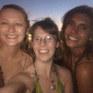 Meet your Posher, Nikki